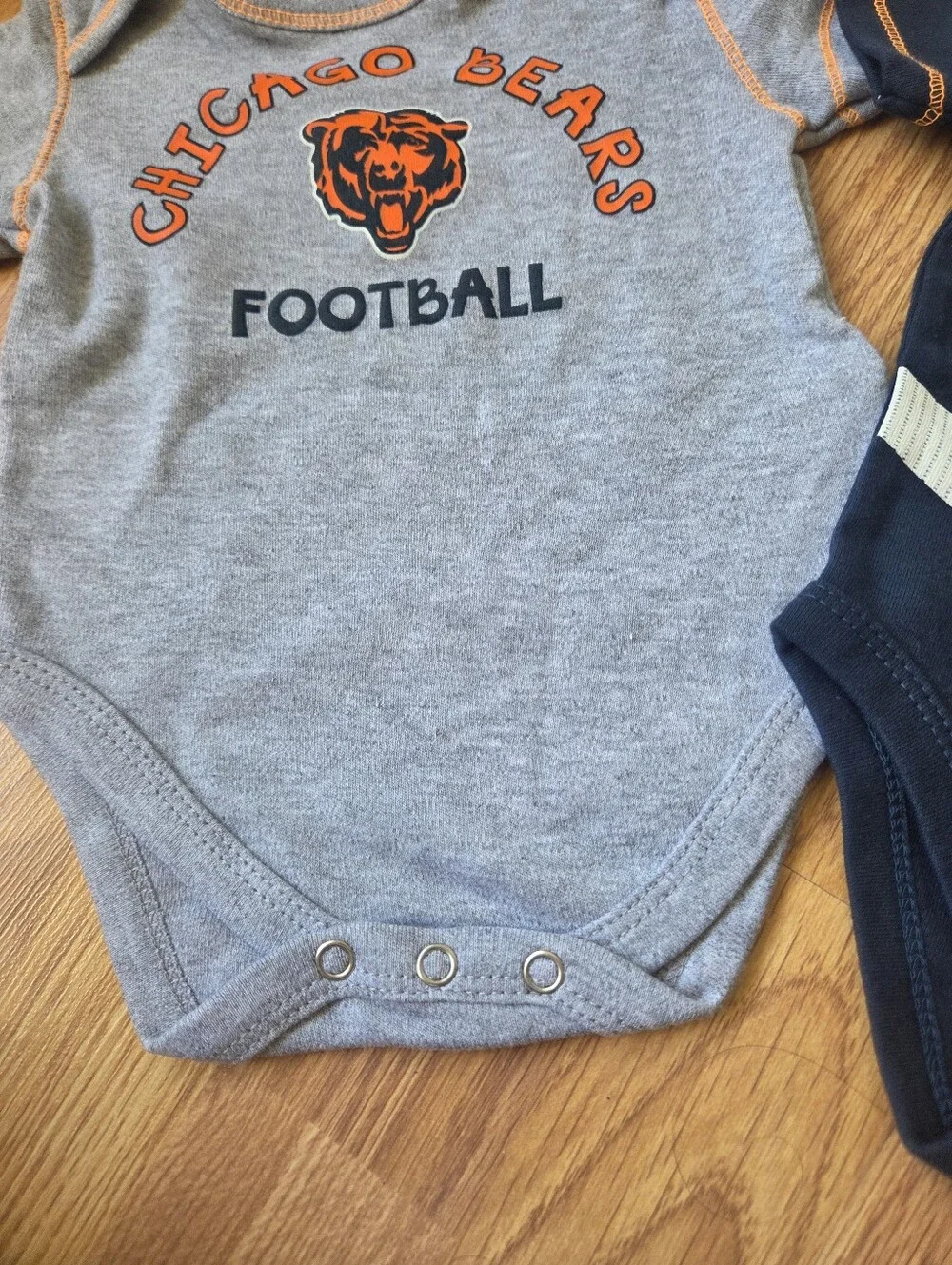NFL Chicago Bears Baby 2pc Set 0-3M, 3-6M Football